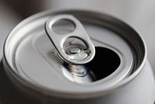 Víte, jak správně třídit plechovky, konzervy či kovová víčka od potravin?
